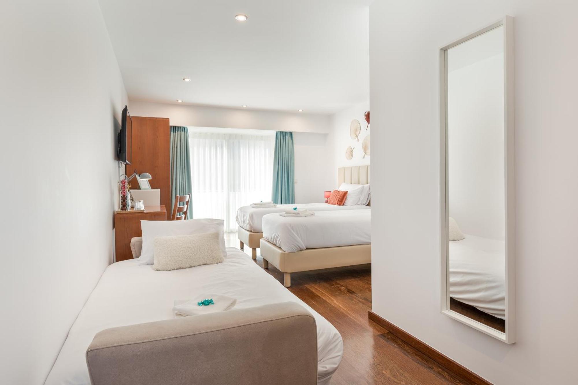 Viravento - Guesthouse & Creative Space Espinho  Bagian luar foto