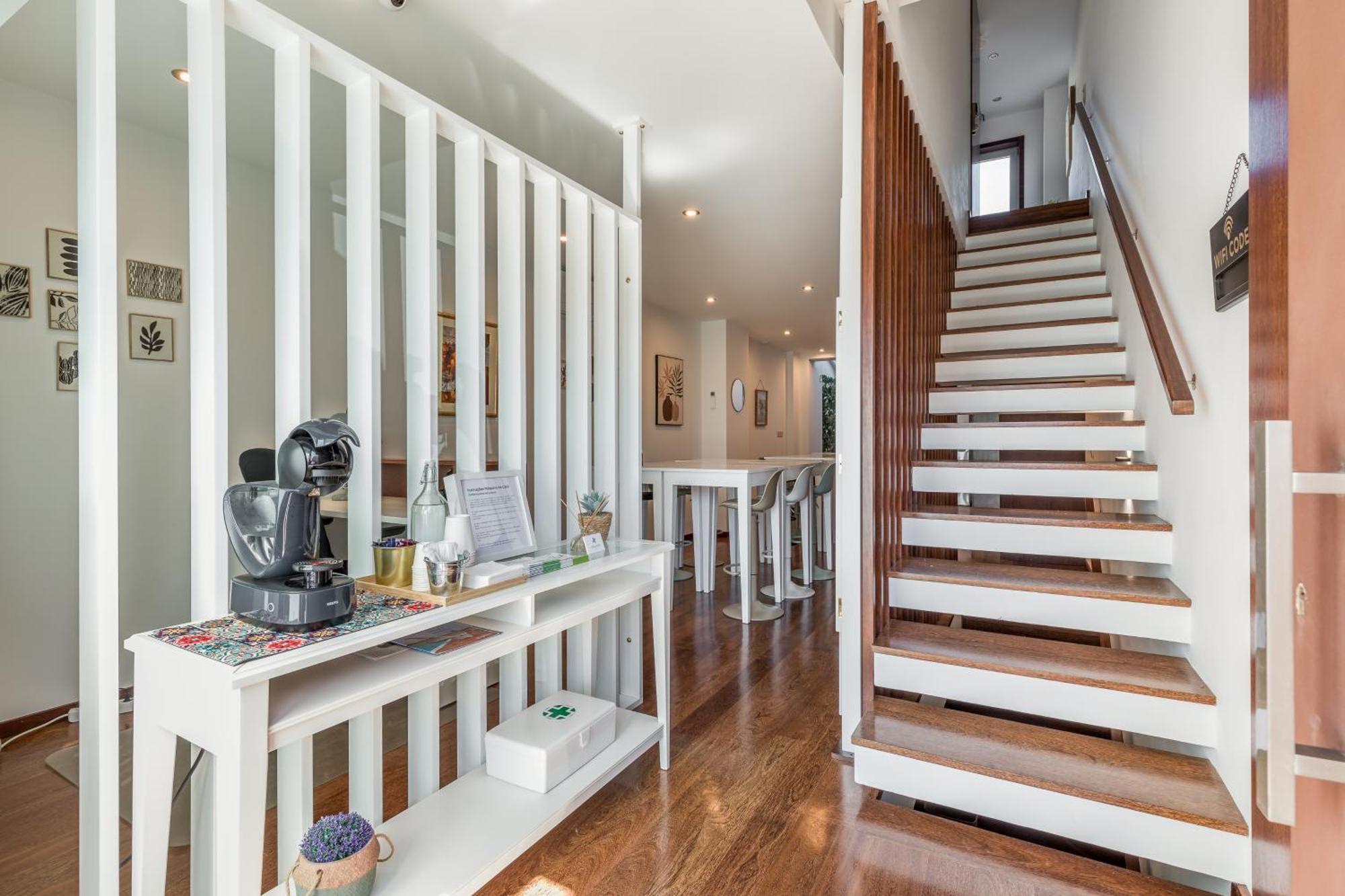 Viravento - Guesthouse & Creative Space Espinho  Bagian luar foto