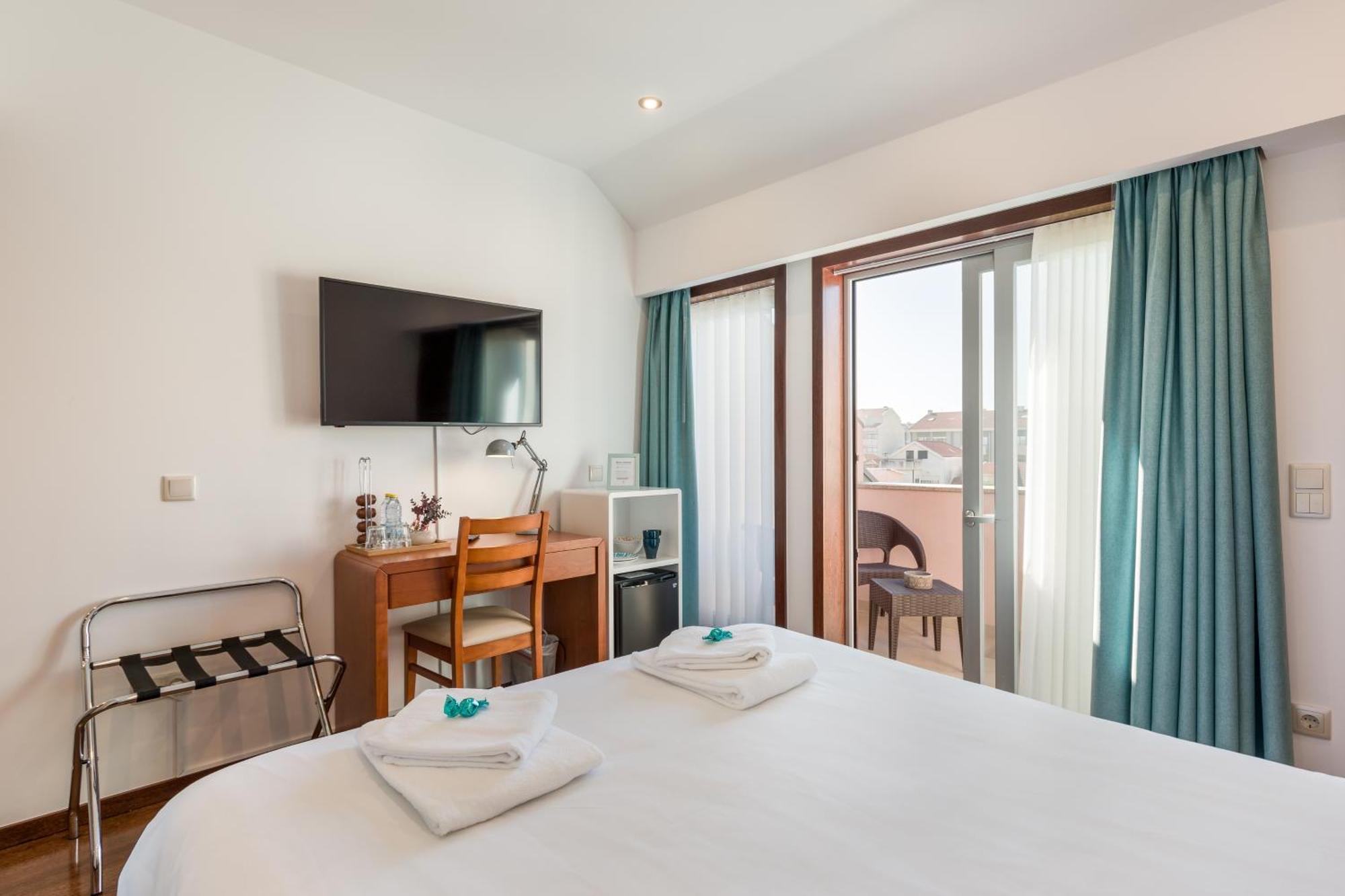 Viravento - Guesthouse & Creative Space Espinho  Bagian luar foto